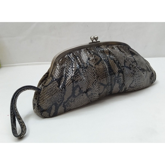 Kenneth Cole Reaction Gray Leather Snakeskin Embossed Kisslock Framed Clutch - Picture 3 of 12